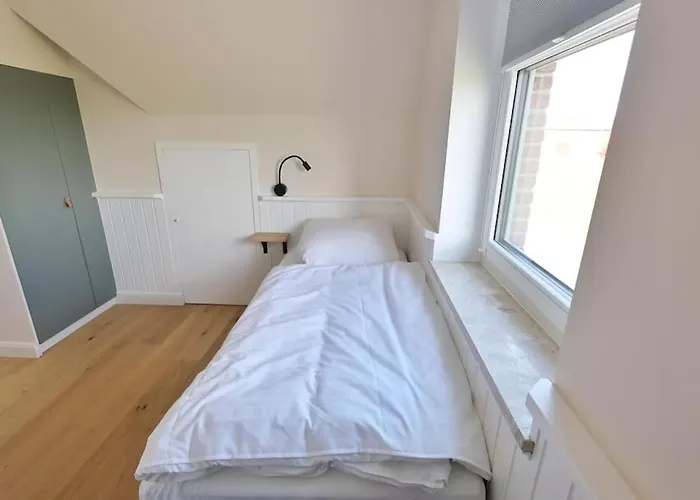 Semesterbostad Inselidylle Kunterbunt *